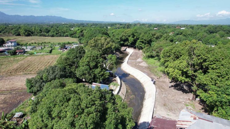 Dpwh Finishes Flood Control Structure In Orani Punto Central Luzon