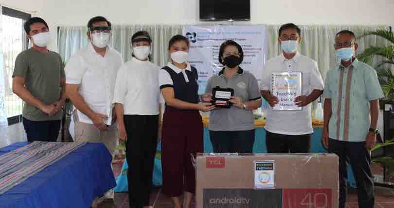 DOST grants Multimedia Teaching Aid to Moncada - Punto! Central Luzon