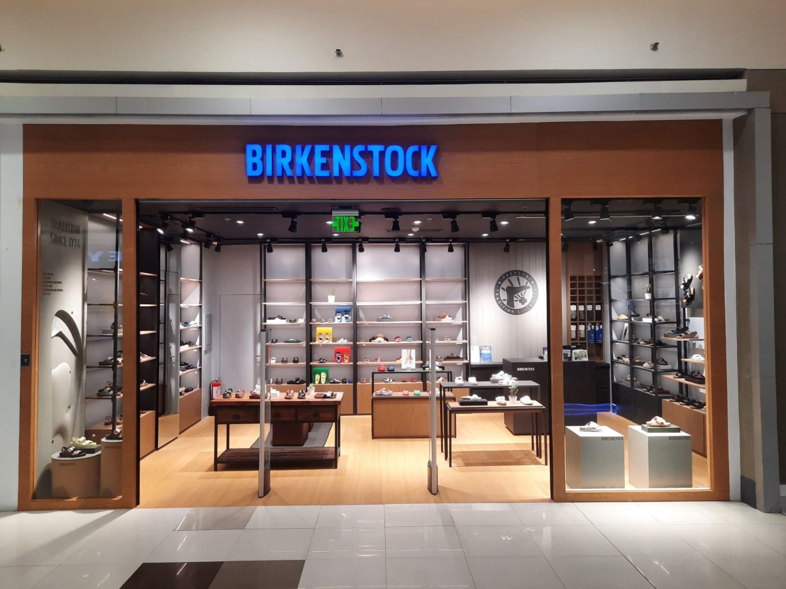 BIRKENSTOCK OPENS WORLD-CLASS RETAIL STORE CONCEPT IN SM CITY PAMPANGA ...