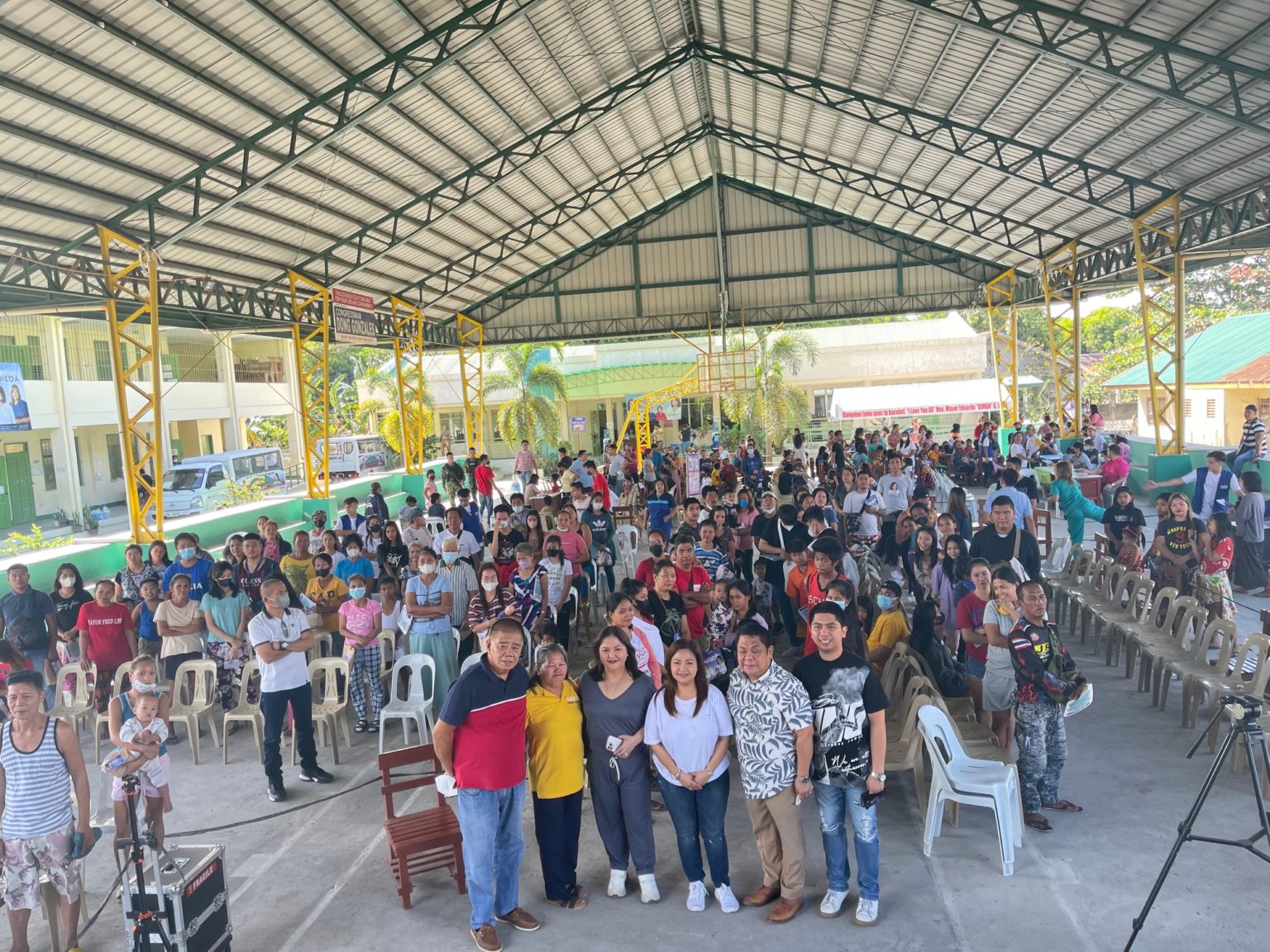 Pamilya Pineda medical missions serve 17K Kapampangan - Punto! Central ...