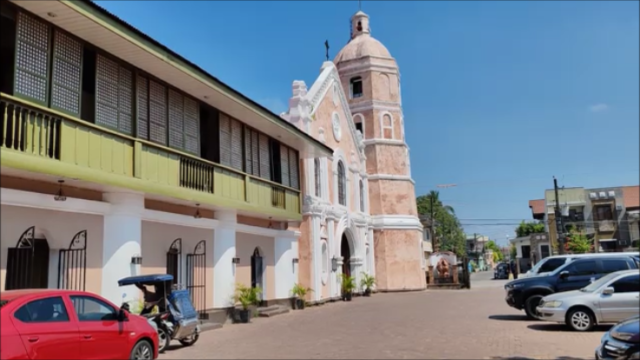 More than 700 pilgrims from Cavite start Visita Iglesia in Bataan ...