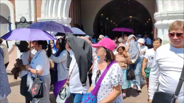 More than 700 pilgrims from Cavite start Visita Iglesia in Bataan ...