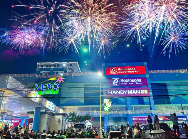 received_1417383573233633