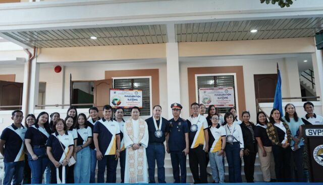 received_1803975596984878