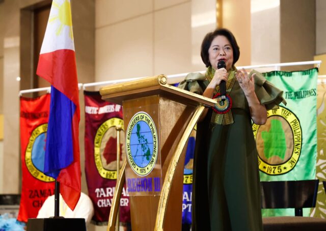 received_1581085699886807