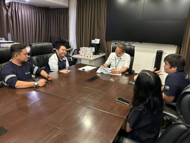 Mayor AJ Concepcion signs MOA 2